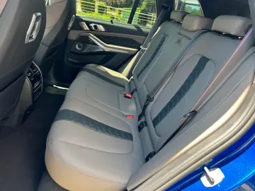 BMW X5 M M Competition B&W Carbon