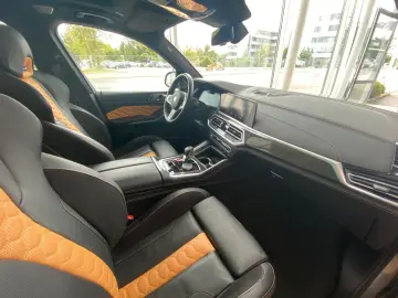 BMW X5M Competittion ACC  Park  Pano Bowers AHK Voll