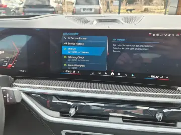 BMW X5 M Competition AKRAPOVIC B&W SKY M´DRIVERS AHK