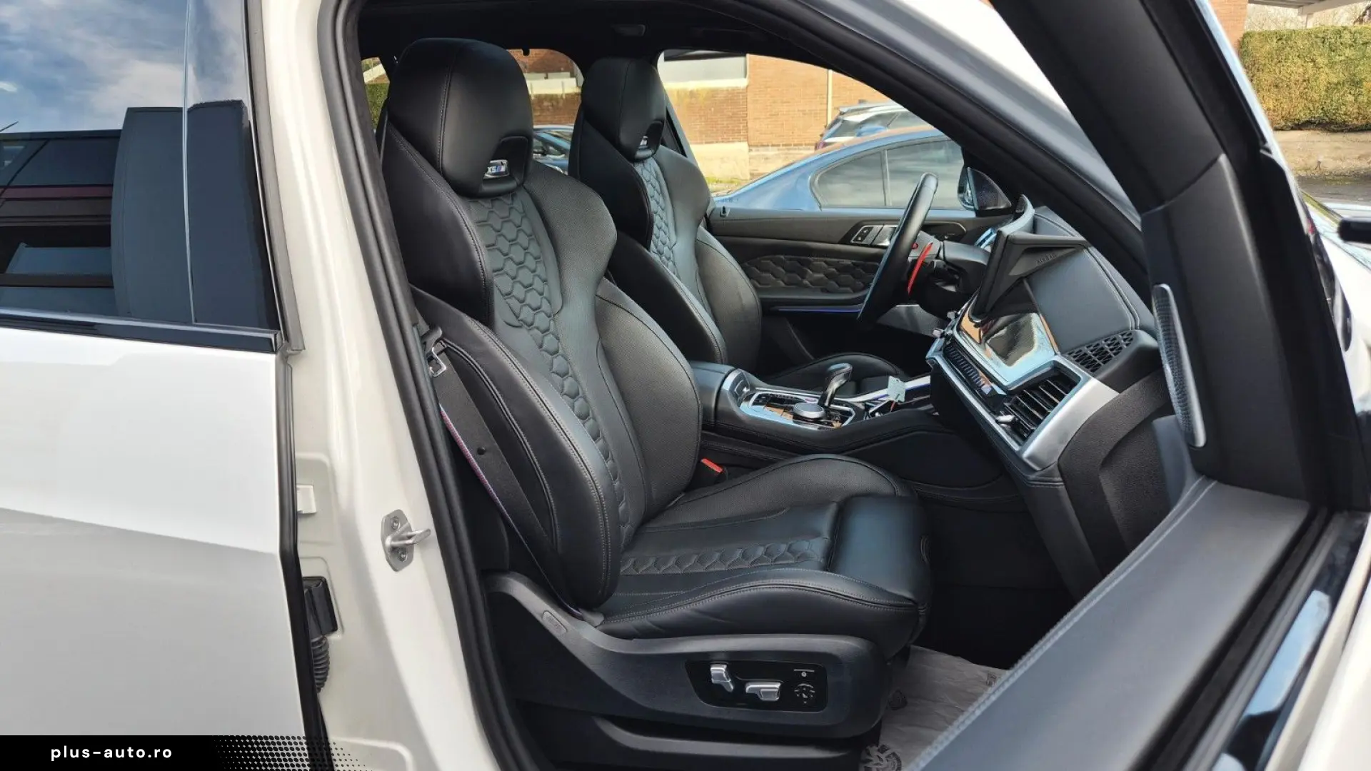 BMW X5 M Competition AKRAPOVIC B&W SKY M´DRIVERS AHK