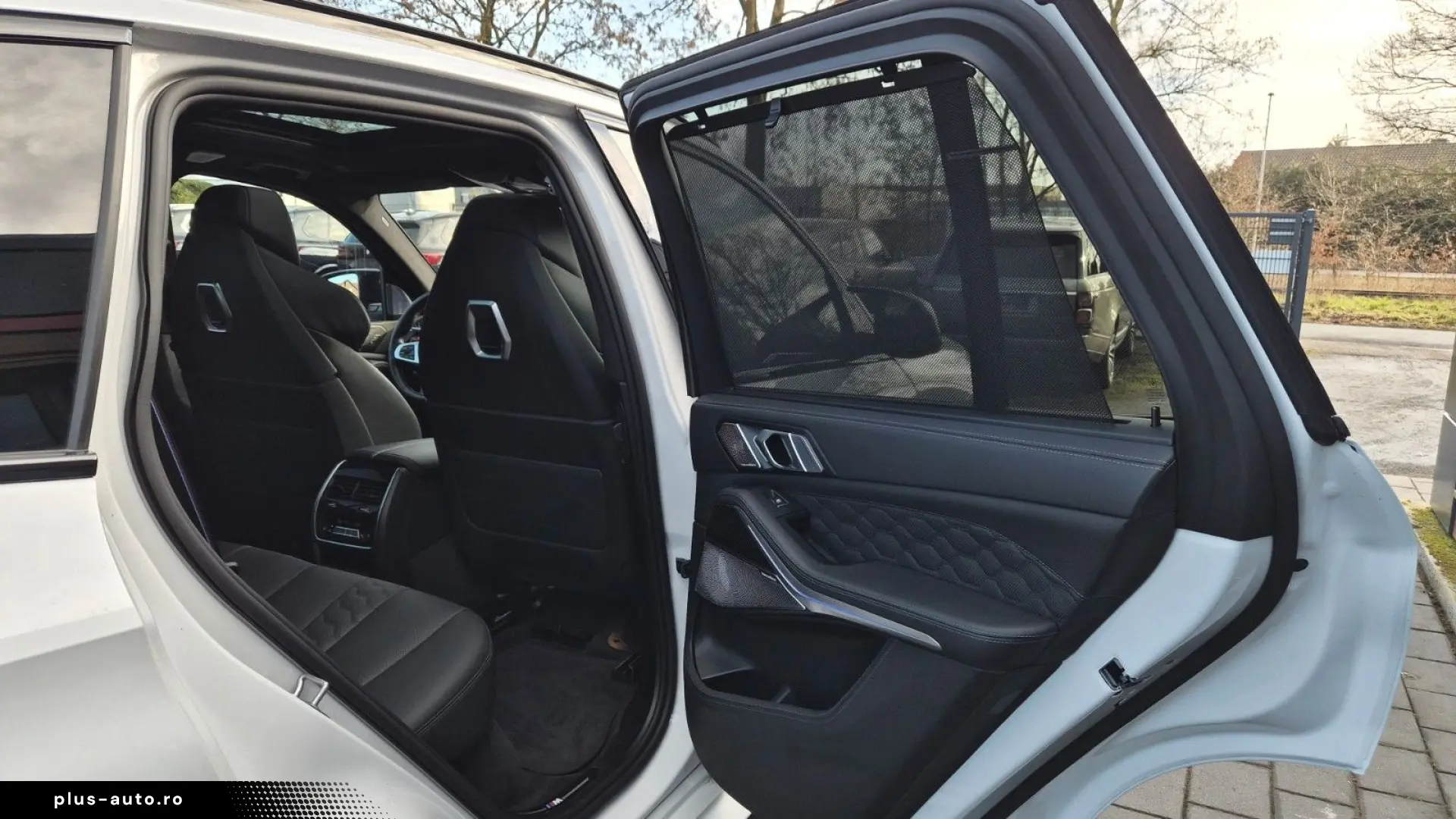 BMW X5 M Competition AKRAPOVIC B&W SKY M´DRIVERS AHK