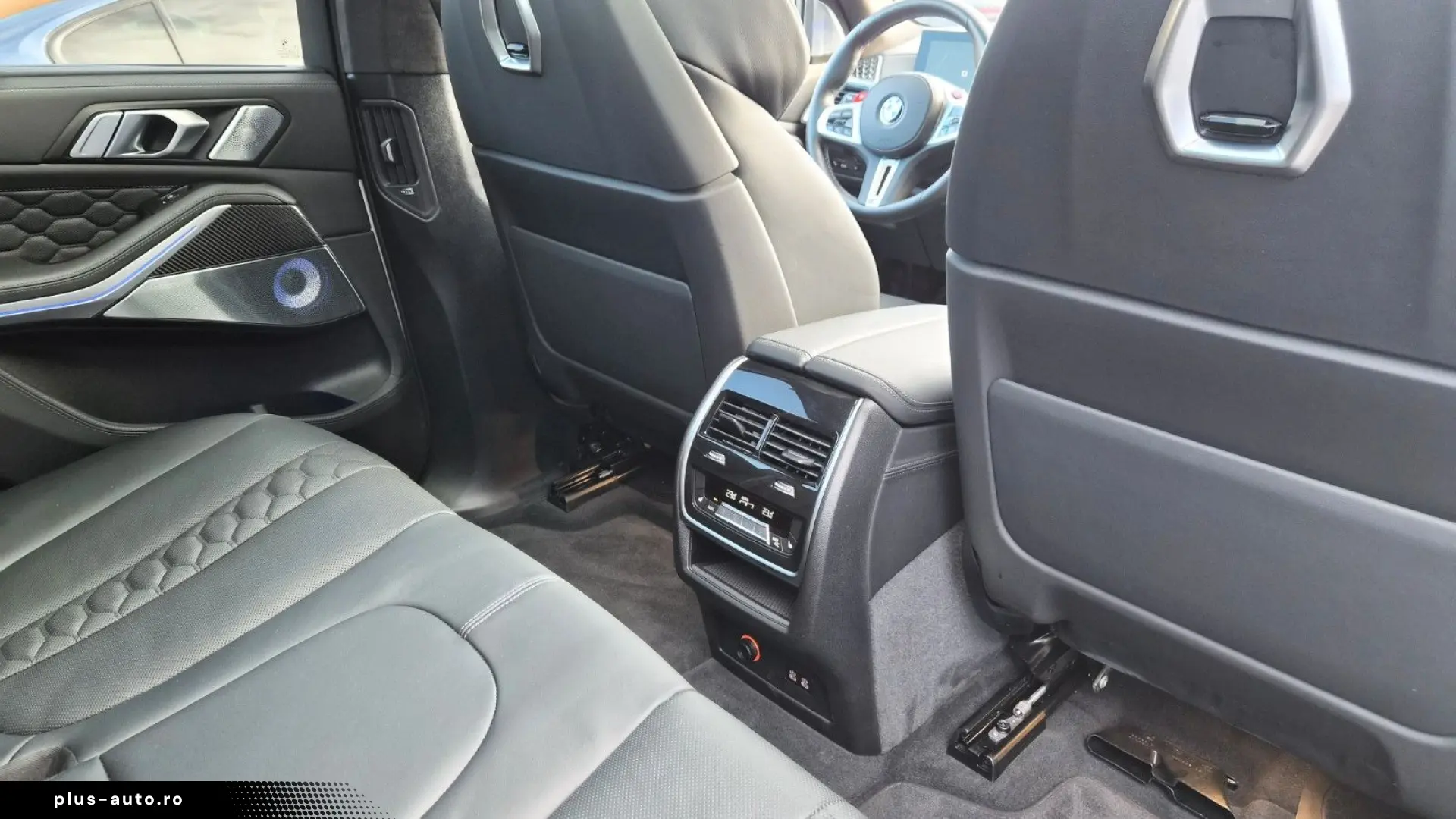 BMW X5 M Competition AKRAPOVIC B&W SKY M´DRIVERS AHK