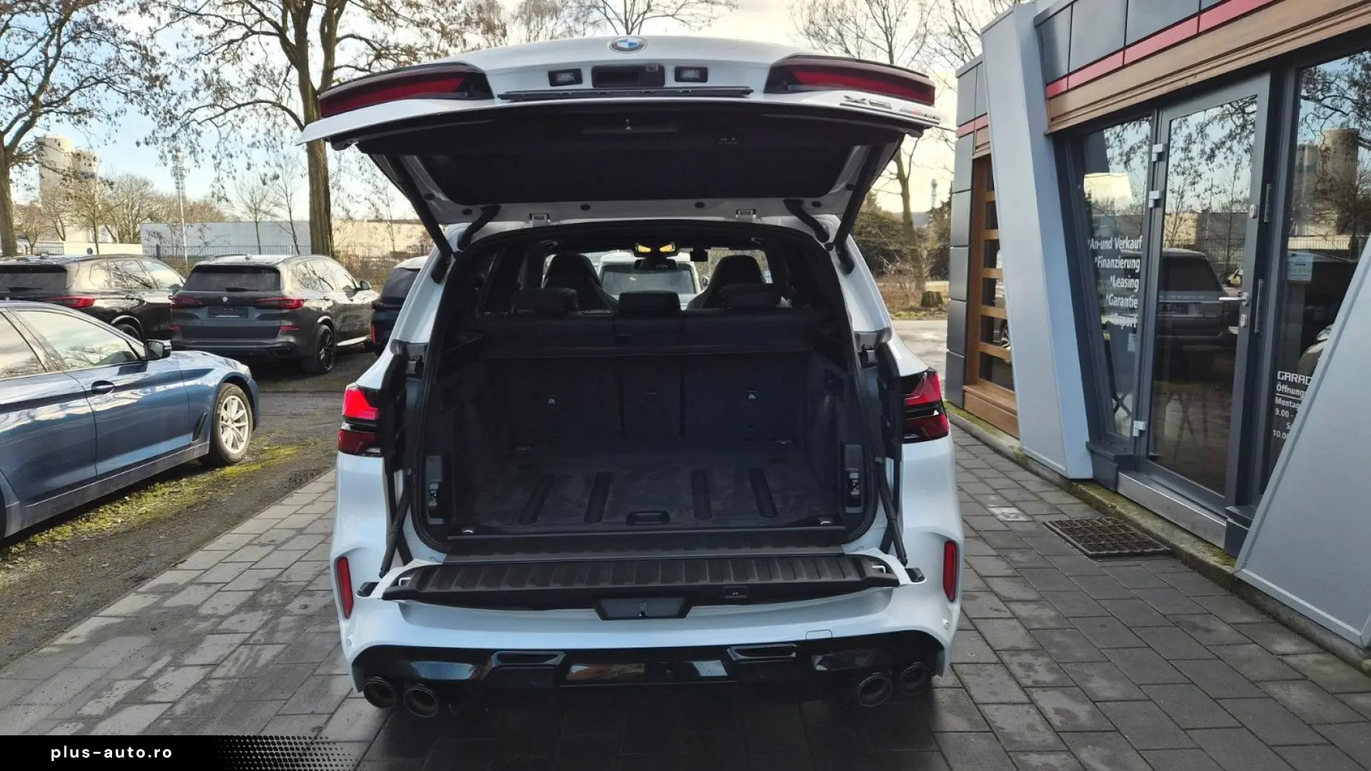 BMW X5 M Competition AKRAPOVIC B&W SKY M´DRIVERS AHK