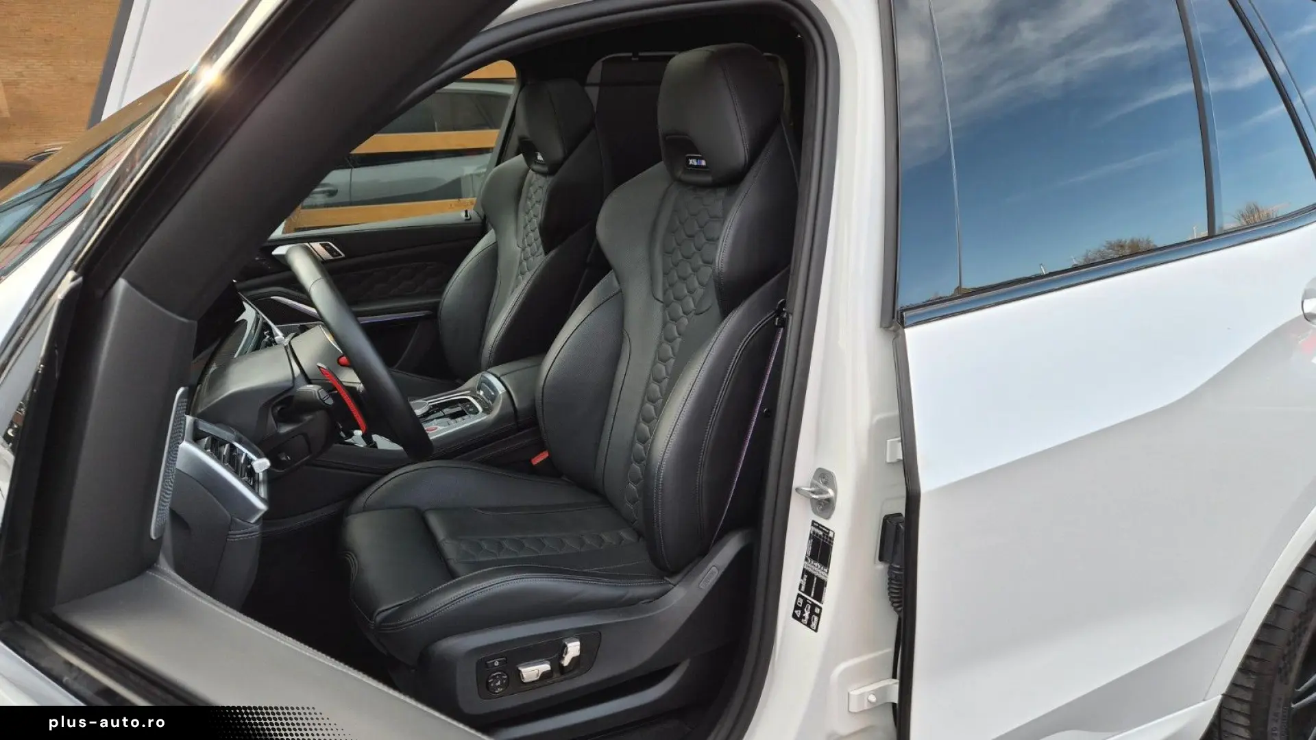 BMW X5 M Competition AKRAPOVIC B&W SKY M´DRIVERS AHK