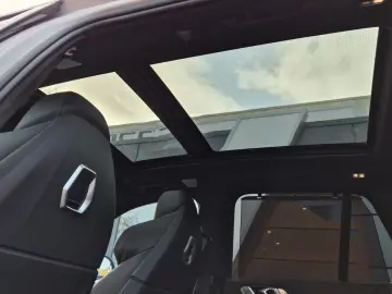 BMW X5 M Competition AKRAPOVIC B&W SKY M´DRIVERS AHK