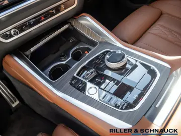 BMW X6 xDrive 40d M-Sport Pro HUD 360  SITZBELÜFTUNG