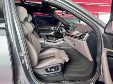 BMW X6 M Competition LCI Bowers Drivers Carbon Pano