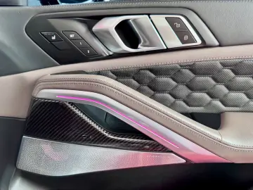 BMW X6 M Competition LCI Bowers Drivers Carbon Pano