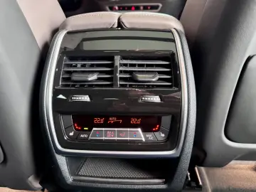 BMW X6 M Competition LCI Bowers Drivers Carbon Pano