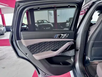 BMW X6 M Competition LCI Bowers Drivers Carbon Pano