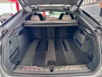 BMW X6 M Competition LCI Bowers Drivers Carbon Pano