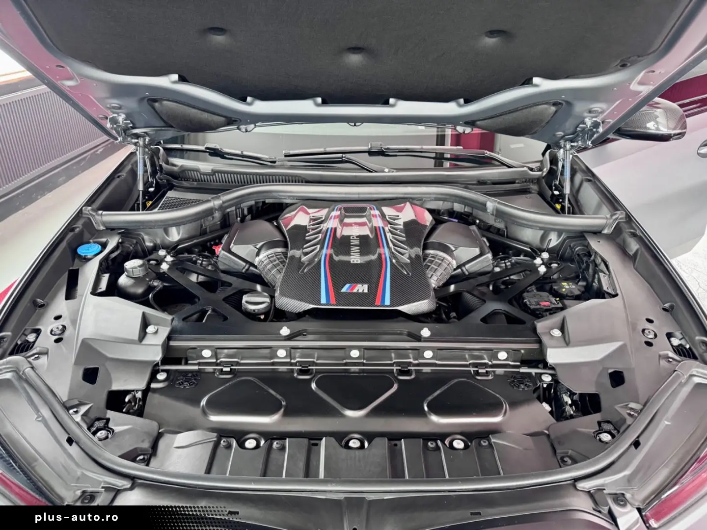 BMW X6 M Competition LCI Bowers Drivers Carbon Pano