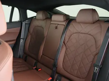 BMW X6 M60 M60i xDrive