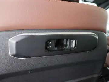 BMW X6 M60 M60i xDrive