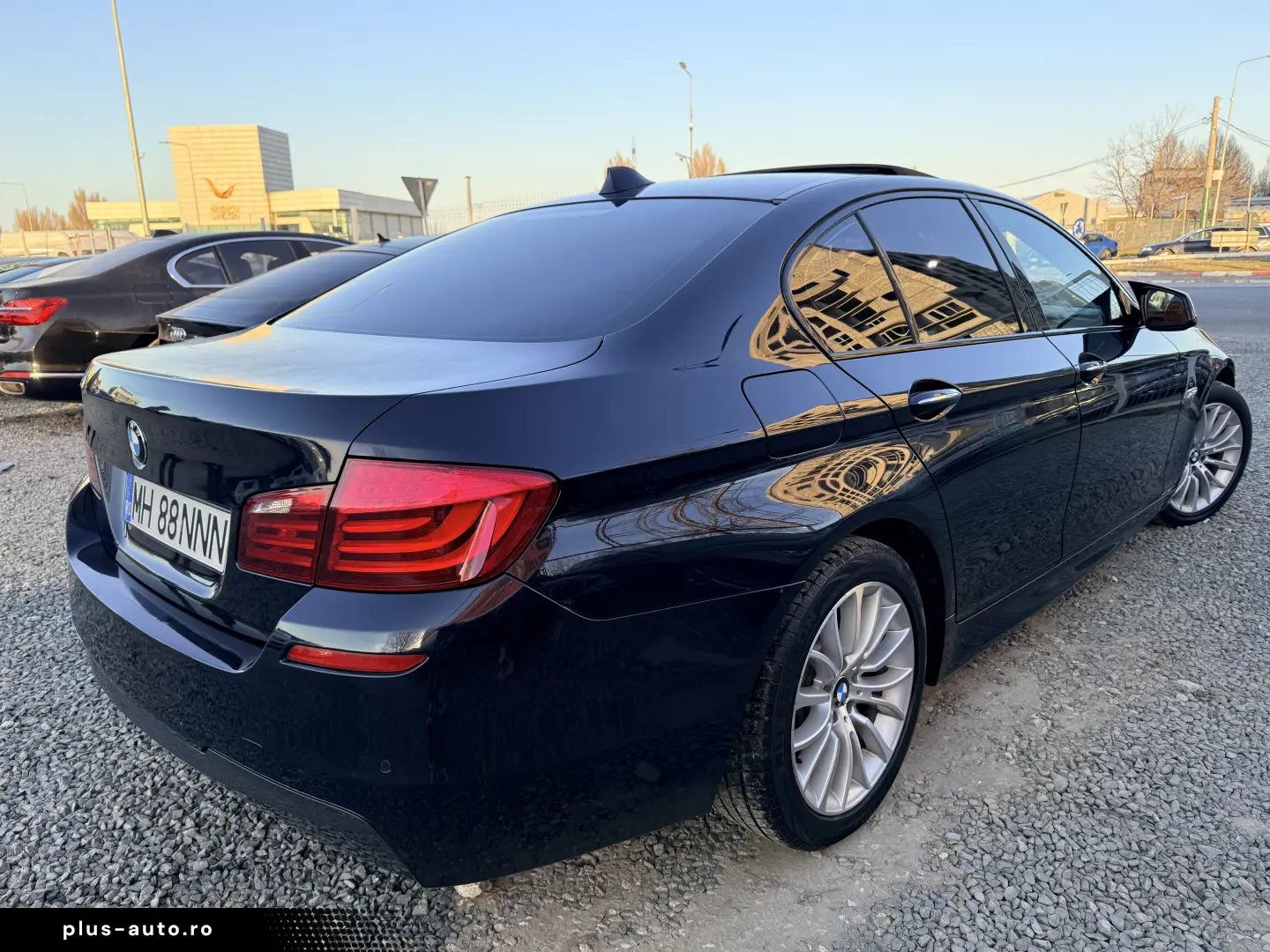 530xd pachet M. 7000e avans 6000e în 3 luni