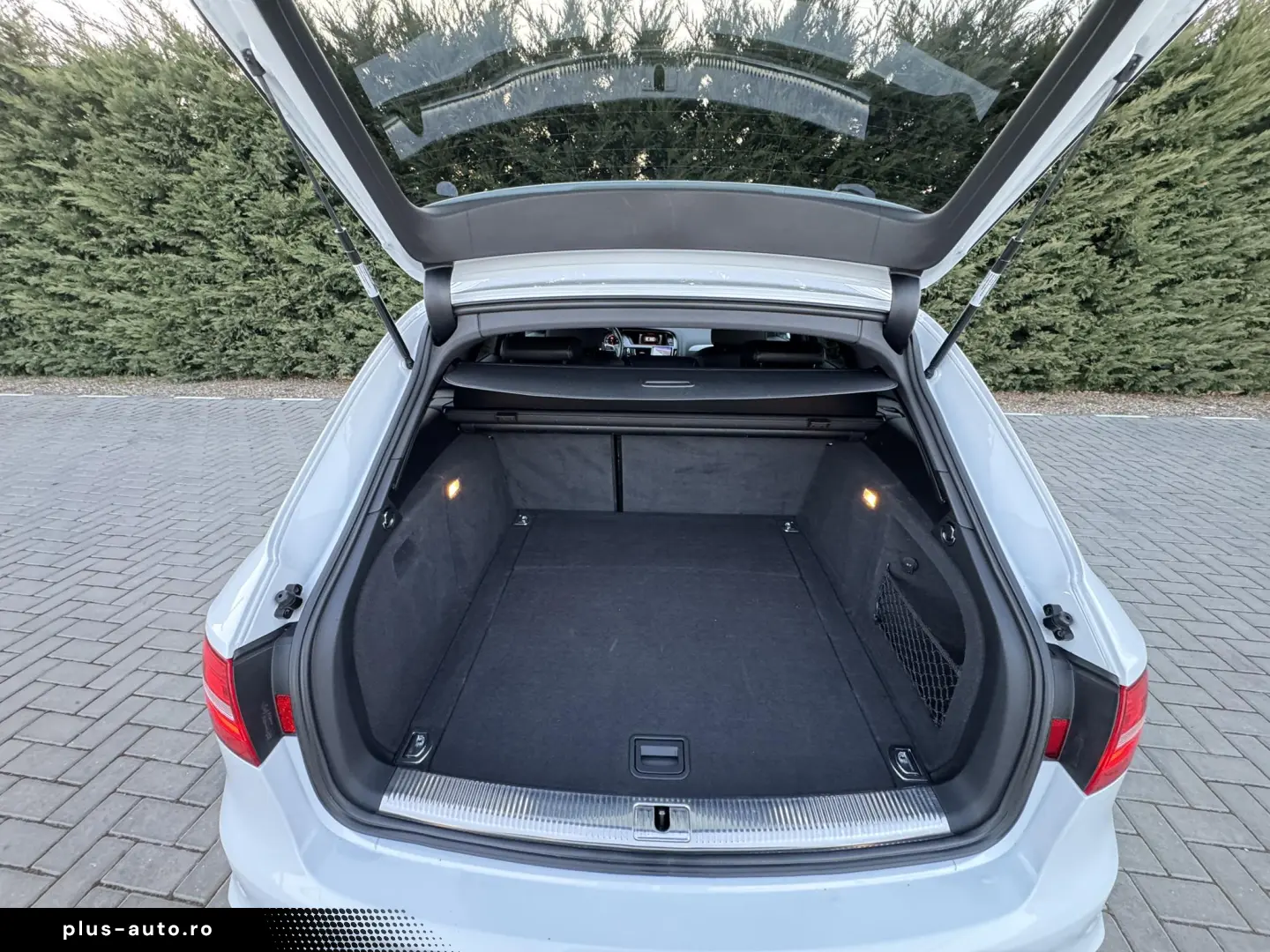 AUDI A4 Avant  S-Line  Euro 6