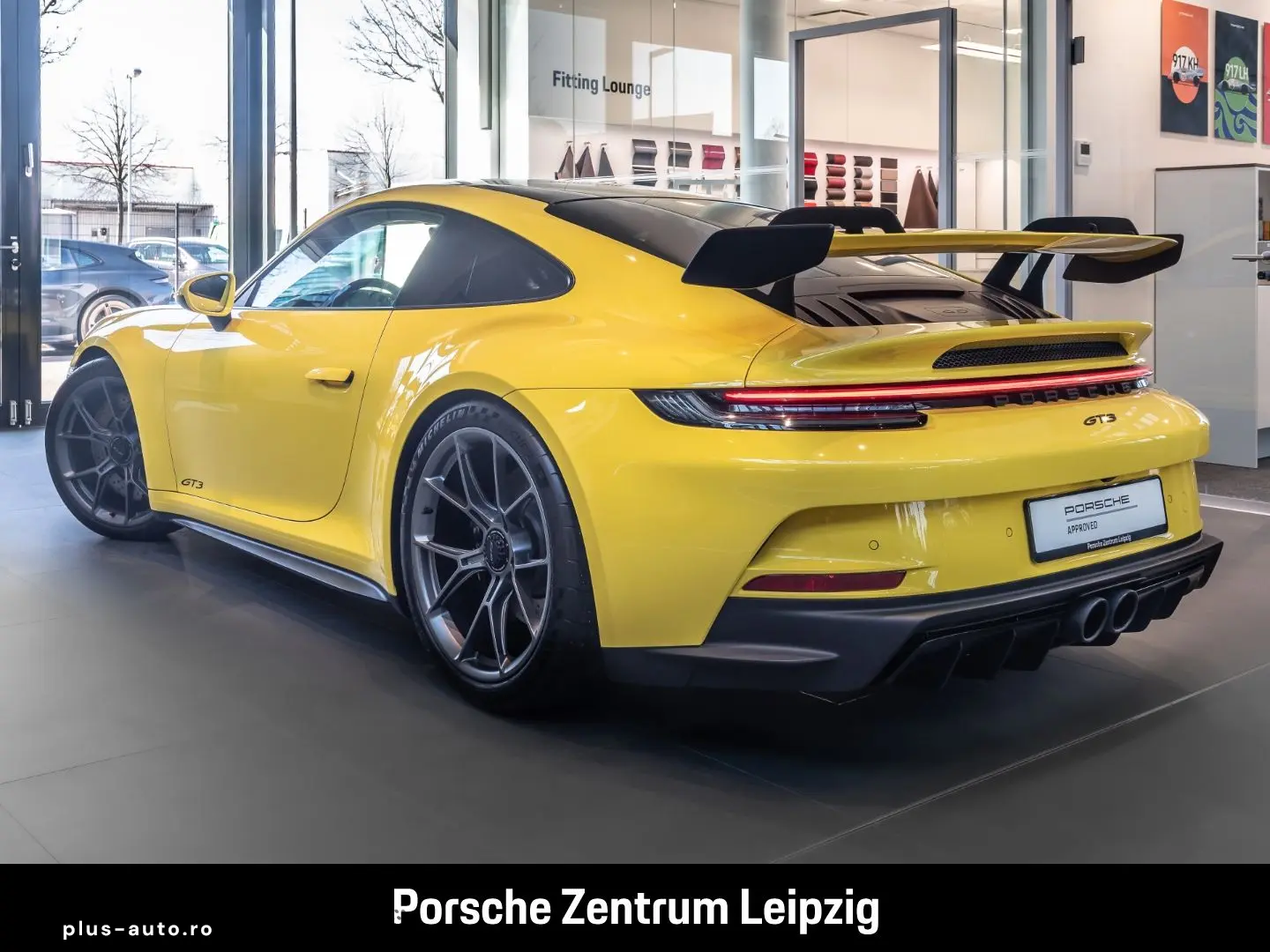 PORSCHE 992 911 GT3 Clubsport Lift Matrix BOSE Vollschal