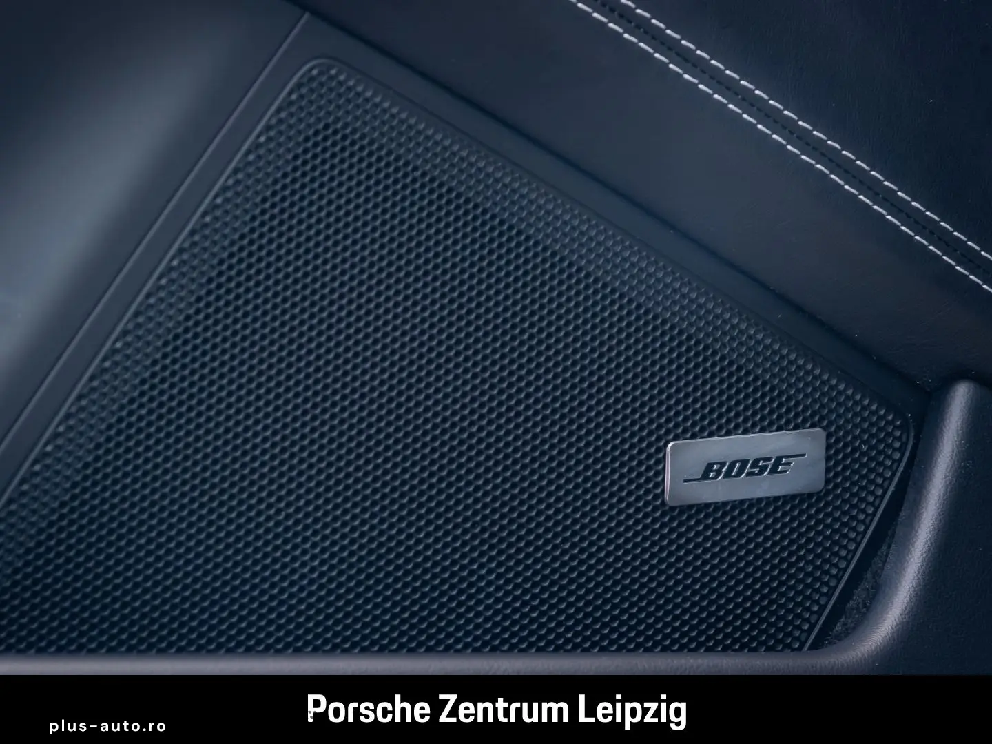 PORSCHE 992 911 GT3 Clubsport Lift Matrix BOSE Vollschal