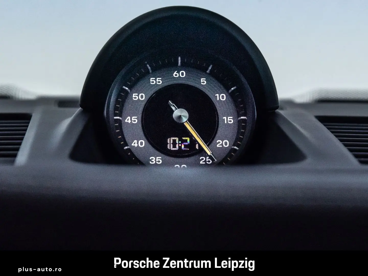 PORSCHE 992 911 GT3 Clubsport Lift Matrix BOSE Vollschal