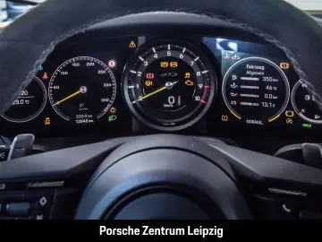 PORSCHE 992 911 GT3 Clubsport Lift Matrix BOSE Vollschal