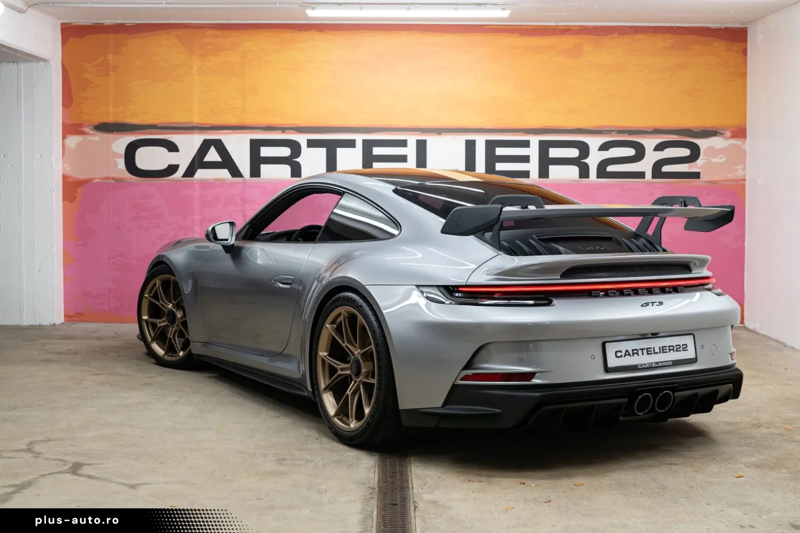 PORSCHE 992 GT3 PERFECT CONDITION STOCK LIKE NEW