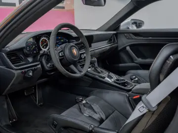 PORSCHE 992 GT3 PERFECT CONDITION STOCK LIKE NEW