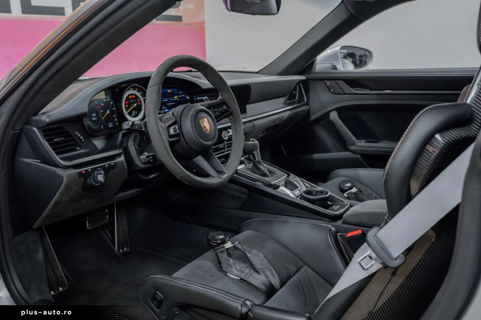 PORSCHE 992 GT3 PERFECT CONDITION STOCK LIKE NEW