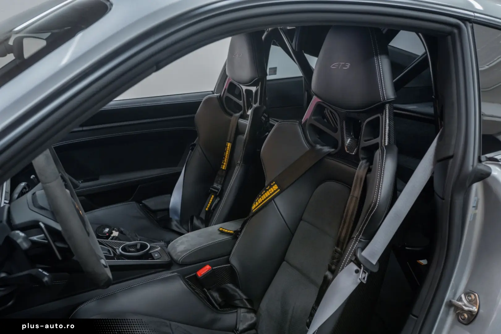 PORSCHE 992 GT3 PERFECT CONDITION STOCK LIKE NEW