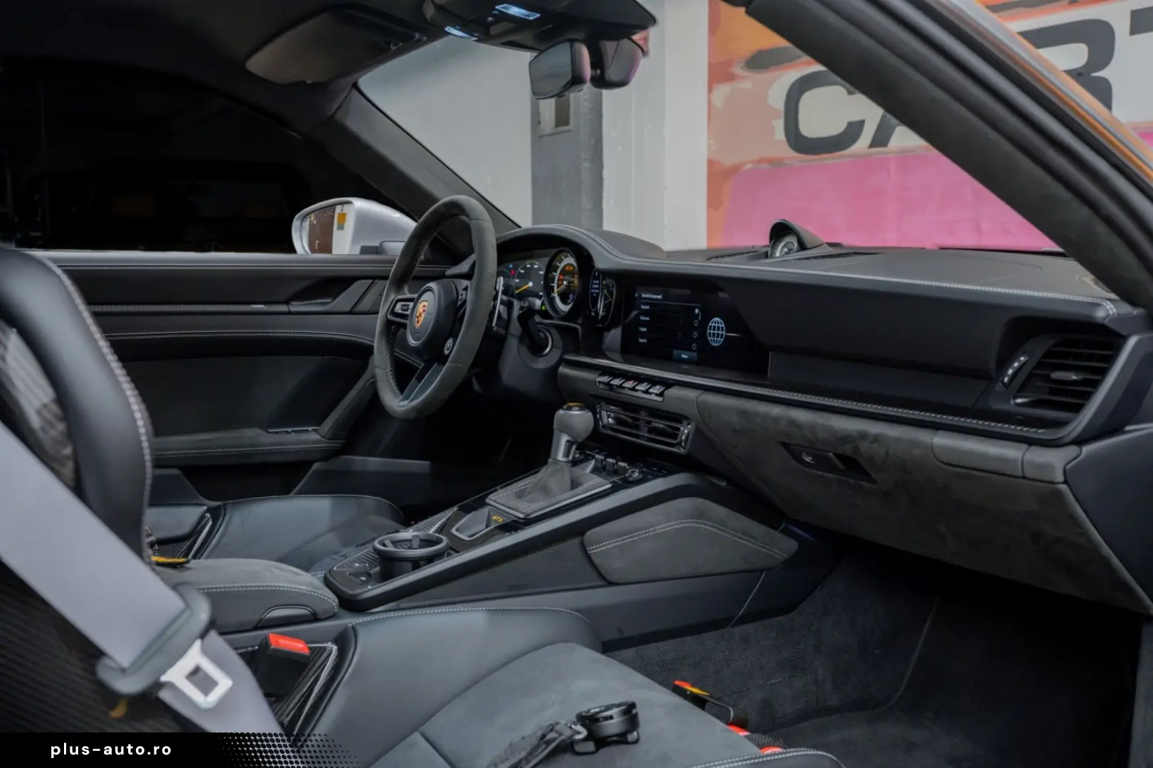 PORSCHE 992 GT3 PERFECT CONDITION STOCK LIKE NEW