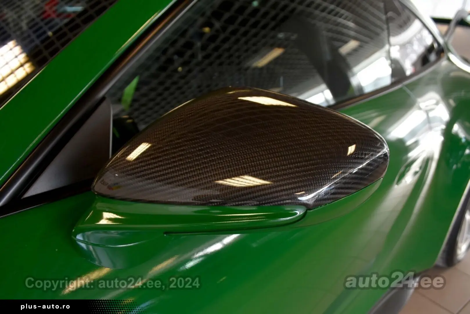 PORSCHE 911 GT3 CLUBSPORT BOSE CARBON LIFTING