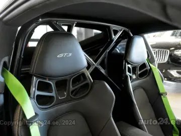 PORSCHE 911 GT3 CLUBSPORT BOSE CARBON LIFTING