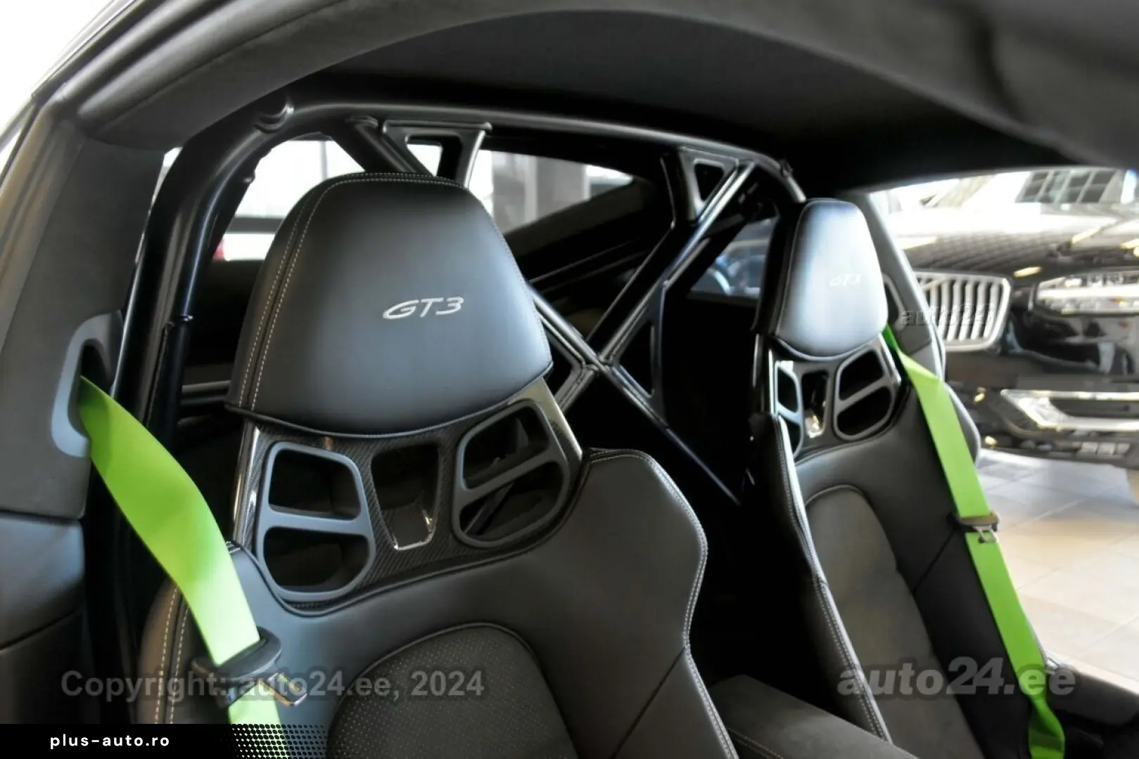 PORSCHE 911 GT3 CLUBSPORT BOSE CARBON LIFTING