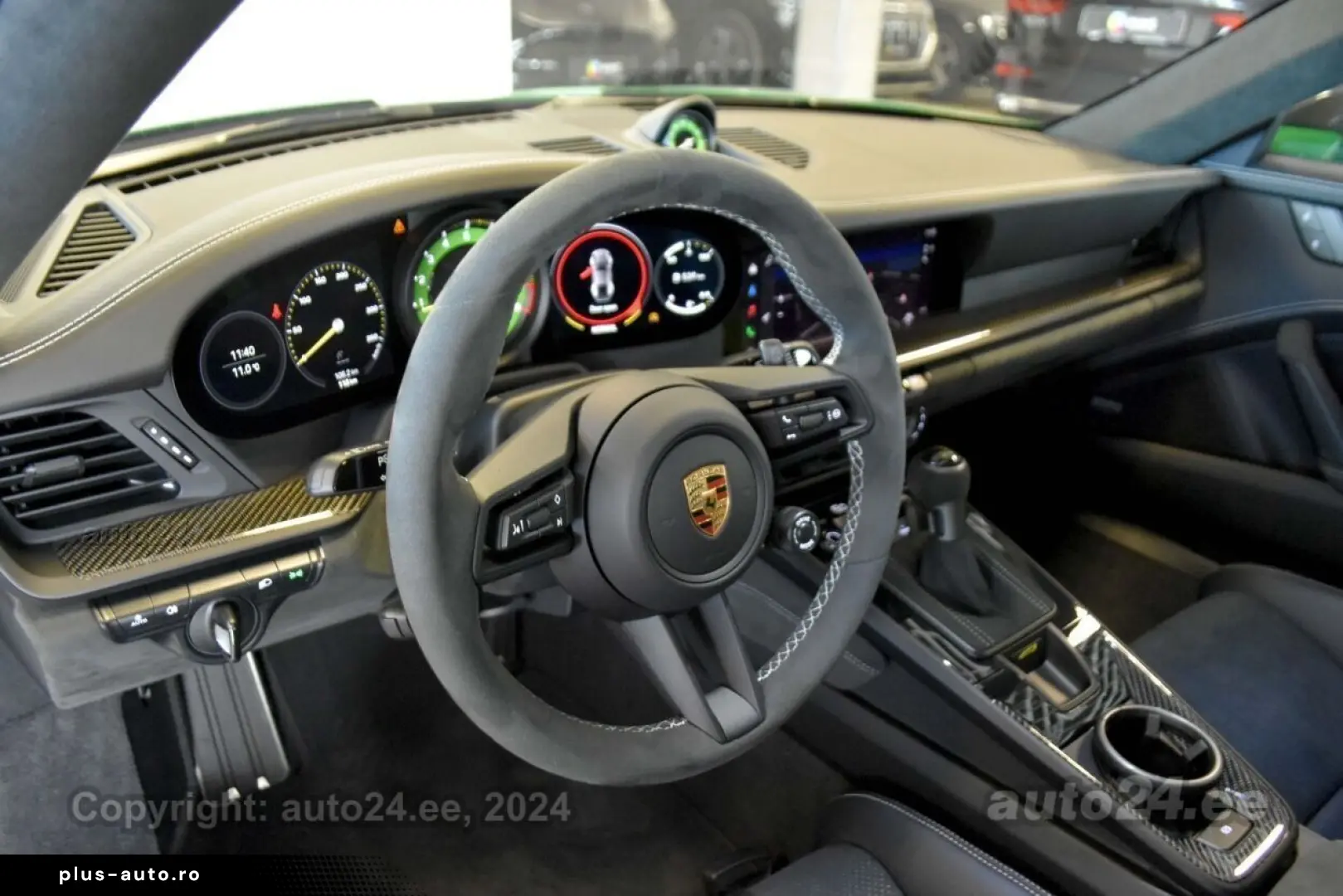 PORSCHE 911 GT3 CLUBSPORT BOSE CARBON LIFTING