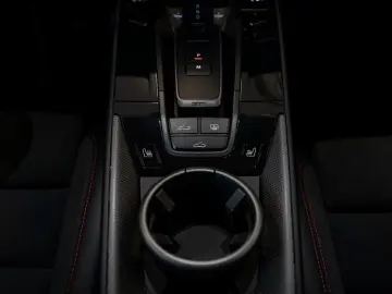 PORSCHE 992.2 Carrera 4 GTS Lift 18WAY INNO BOSE 360Cam