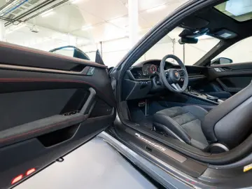 PORSCHE 992.2 Carrera 4 GTS Lift 18WAY INNO BOSE 360Cam