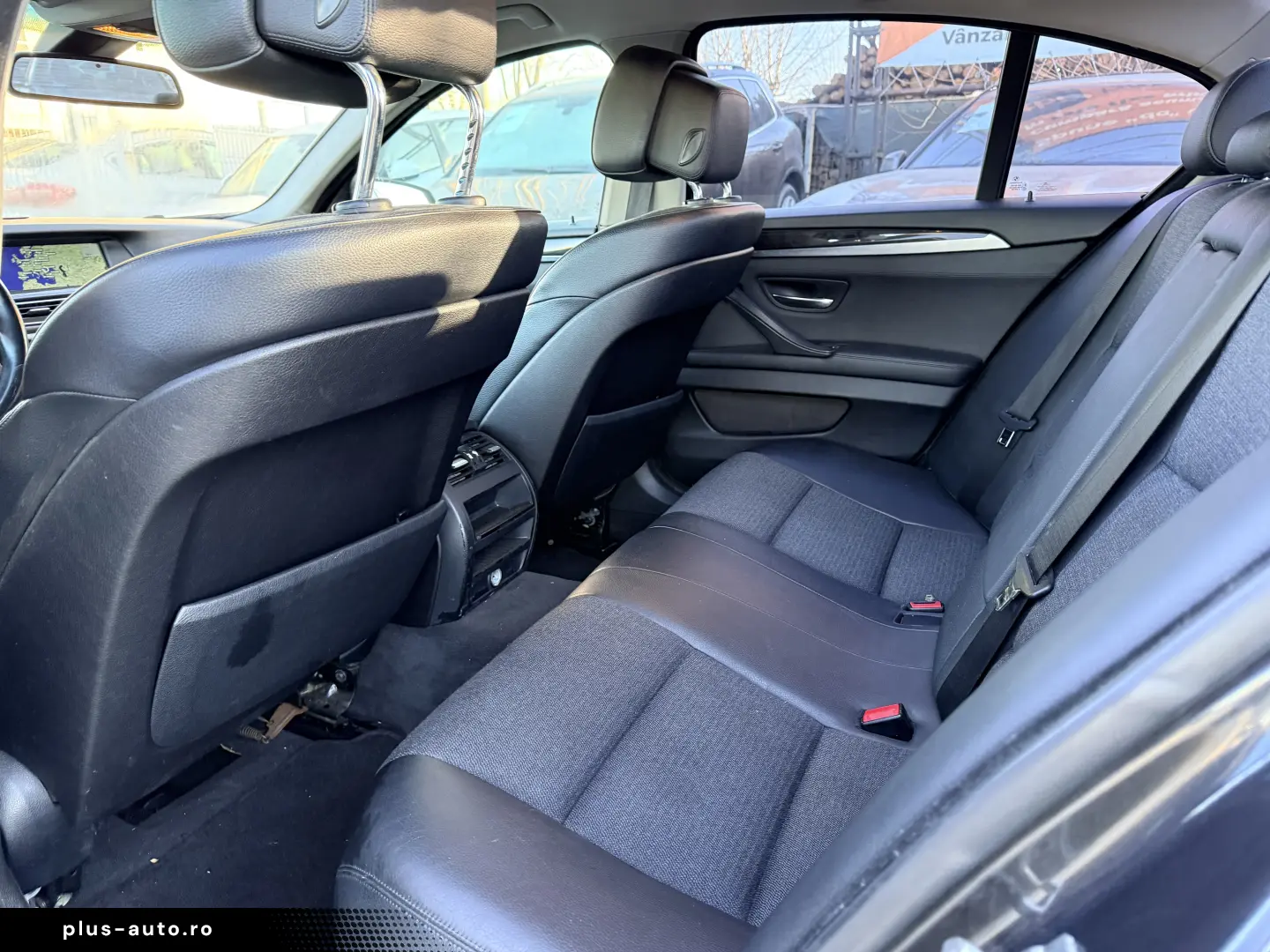 4500e avans 4000e în 3 luni