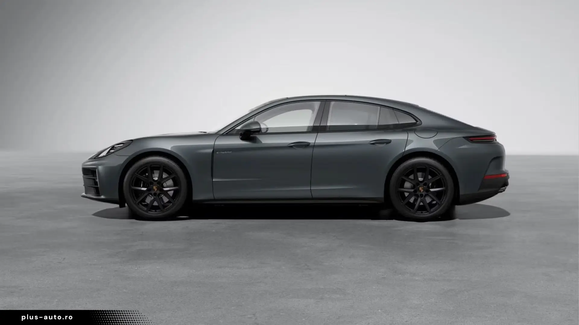 PORSCHE Panamera 4 E-Hybrid