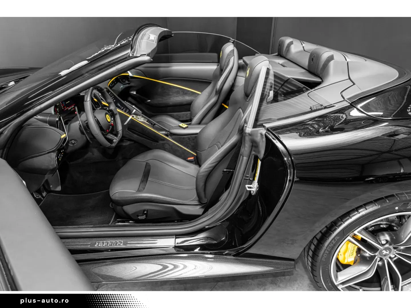 FERRARI Roma SPIDER _ACC_CARBON_360 _MATRIX_ FULL