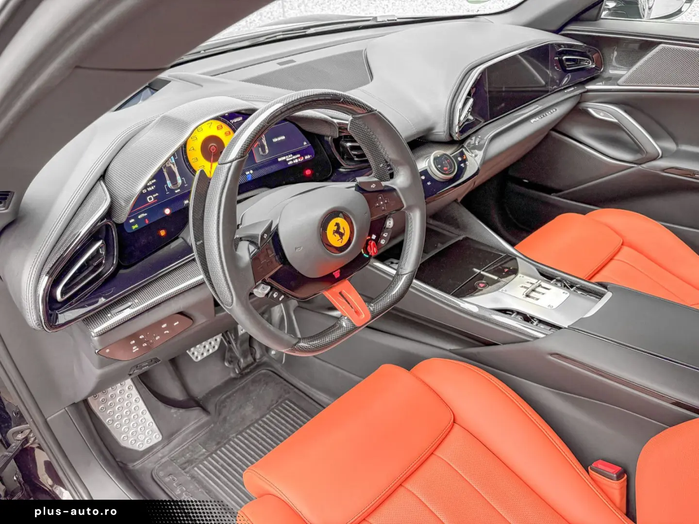 FERRARI Purosangue V12 NO VAT NERO PUROSANGUE CARBON FUL