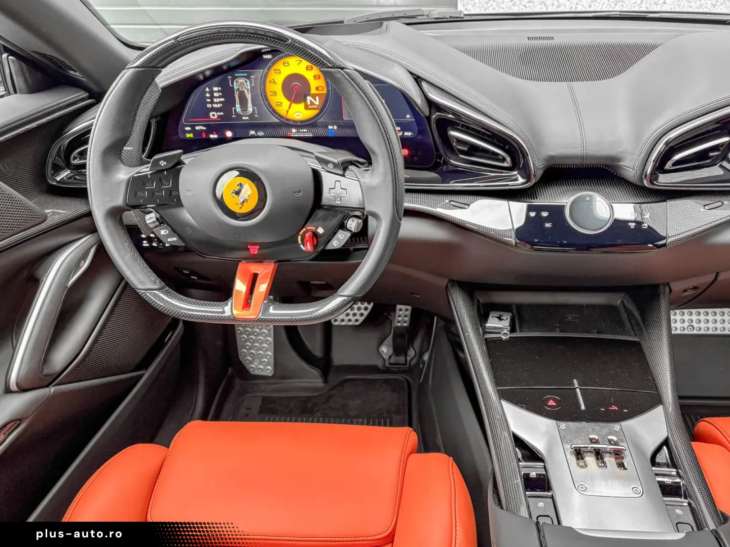 FERRARI Purosangue V12 NO VAT NERO PUROSANGUE CARBON FUL