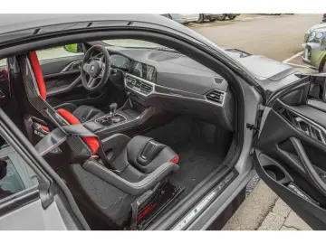 BMW M4 CSL M 50 JAHRE KEYLESS 20 HEAD UP CARBON