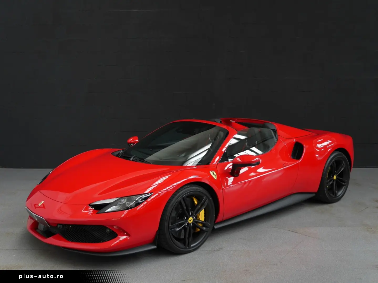 FERRARI 296 GTS Racing Lift JBL LED-Carbon Display 5Year