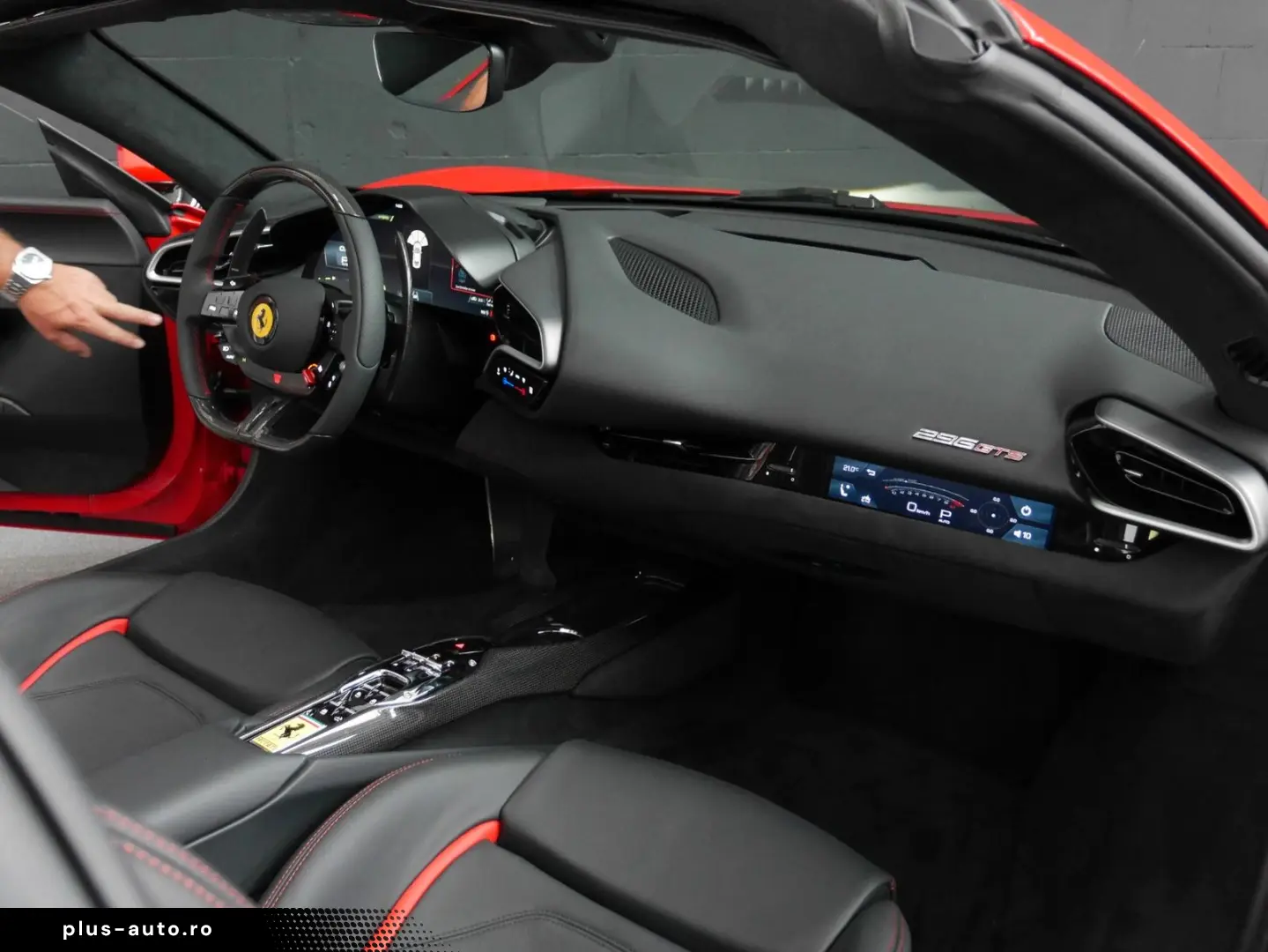 FERRARI 296 GTS Racing Lift JBL LED-Carbon Display 5Year