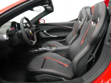 FERRARI 296 GTS Racing Lift JBL LED-Carbon Display 5Year