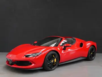 FERRARI 296 GTS Racing Lift JBL LED-Carbon Display 5Year