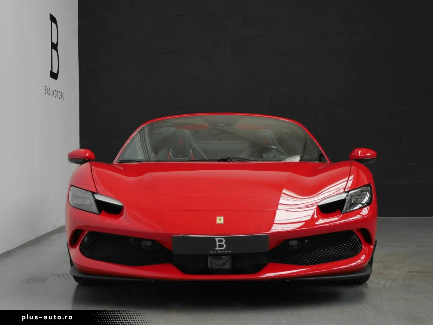 FERRARI 296 GTS Racing Lift JBL LED-Carbon Display 5Year