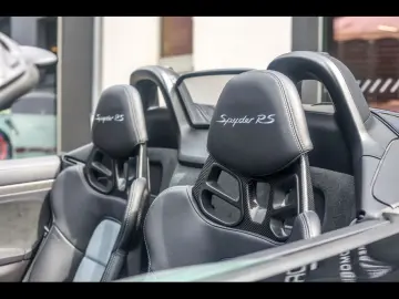 PORSCHE 718 Boxster SPYDER RS PDK LIFT BOSE