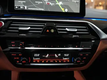 BMW M5 Lim. Competition B&W LASER MASSAGE HUD 360 KA