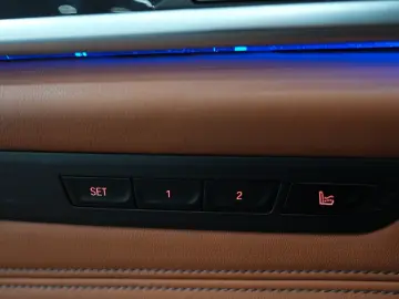 BMW M5 Lim. Competition B&W LASER MASSAGE HUD 360 KA