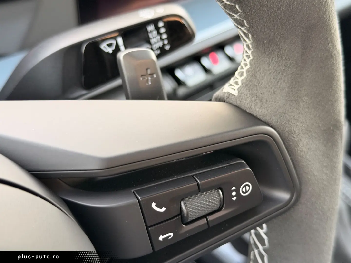 PORSCHE 911 992.1 GT3 PDK Liftsys Bose HD-Matrix 90L 1A